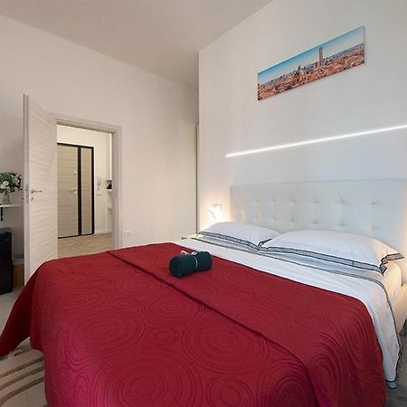 Triumvirato Rooms Болонья Экстерьер фото