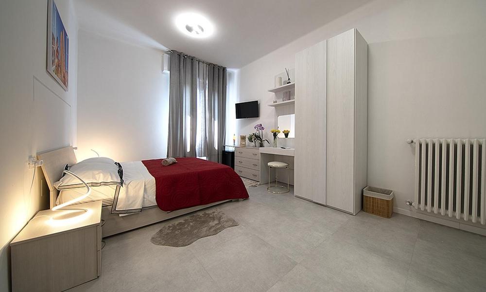 Triumvirato Rooms Болонья Экстерьер фото